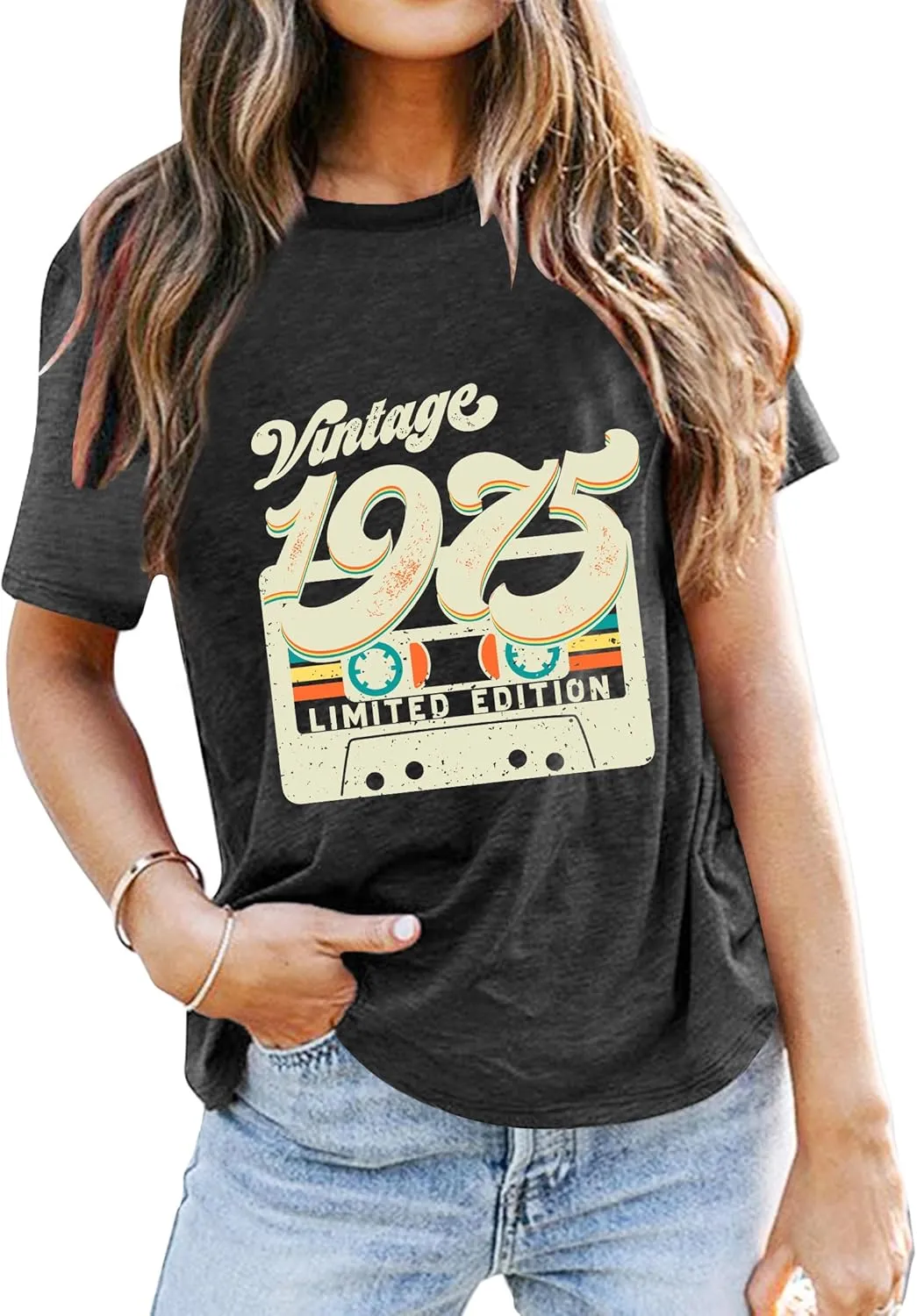 50th Birthday Gifts for Women Fifty Birthday Shirts: Vintage 1975 Shirt 50 Years Old Birthday Party Graphic T-Shirt