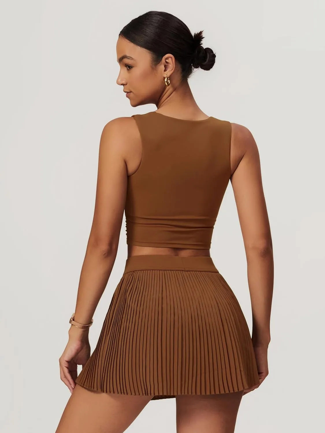 BOCIW 2 Piece Tennis Dresses for Women High Waisted Pleated Skirt Sets Square Neck Workout Crop Tank Tops Golf Outfits