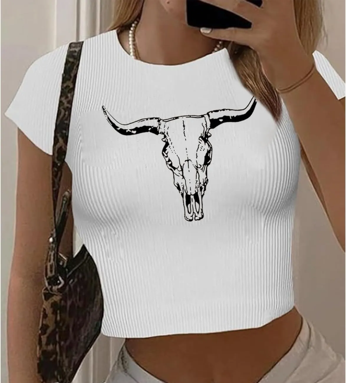 Boho Cow Skull Shirt Women Western Cowgirl Crop Tops Vintage Country Concert Cowboy Graphic Slim Fitted T-Shirt Top