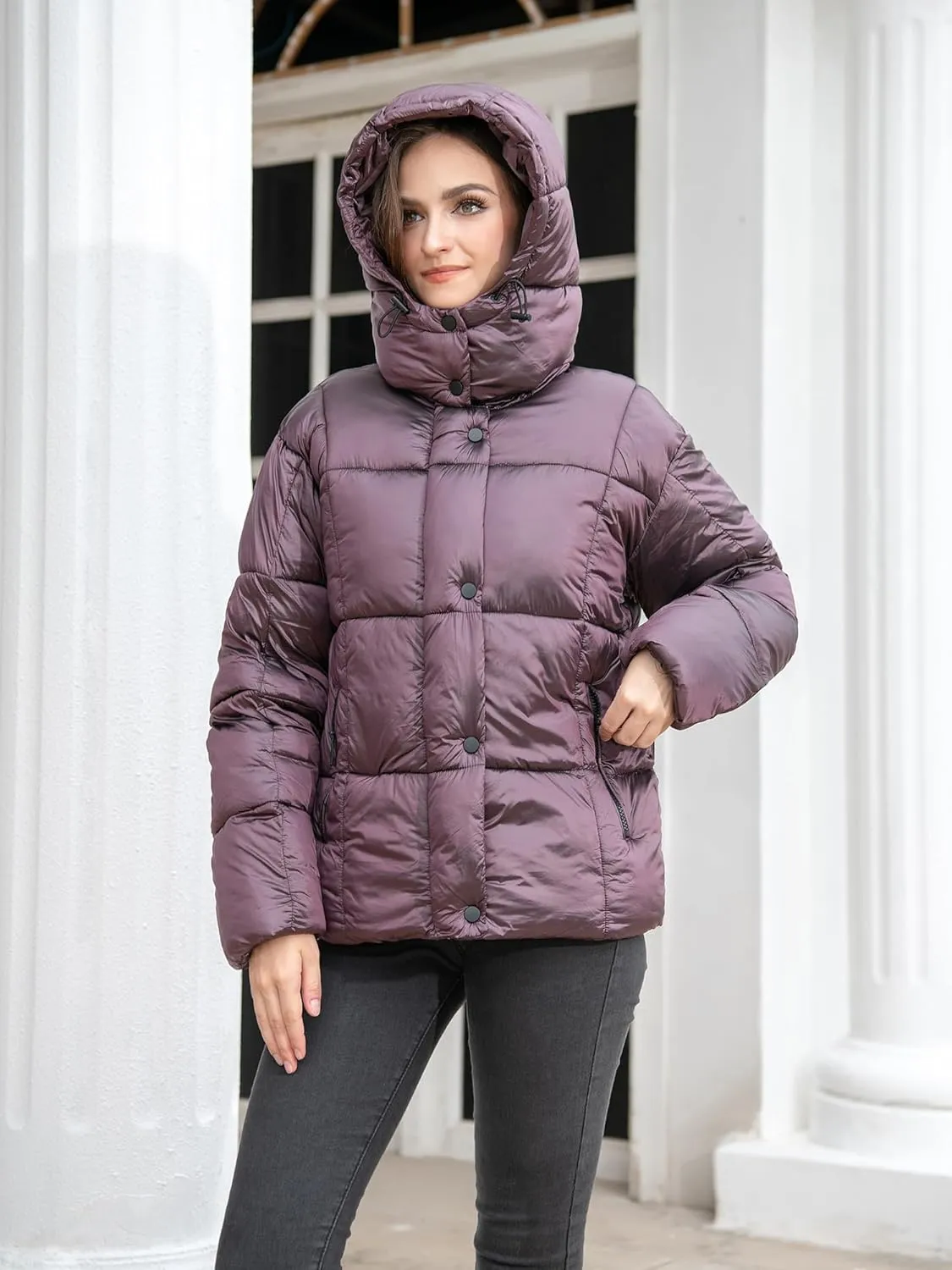 Women's Quilted Puffer Jacket Long Sleeve Full Zipper Winter Warm Padded Bubble Coat with Detachable Hood